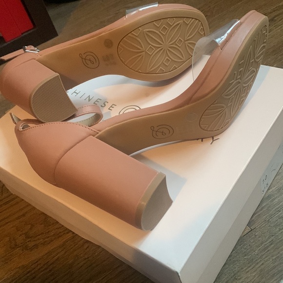 Heels - Picture 8 of 13